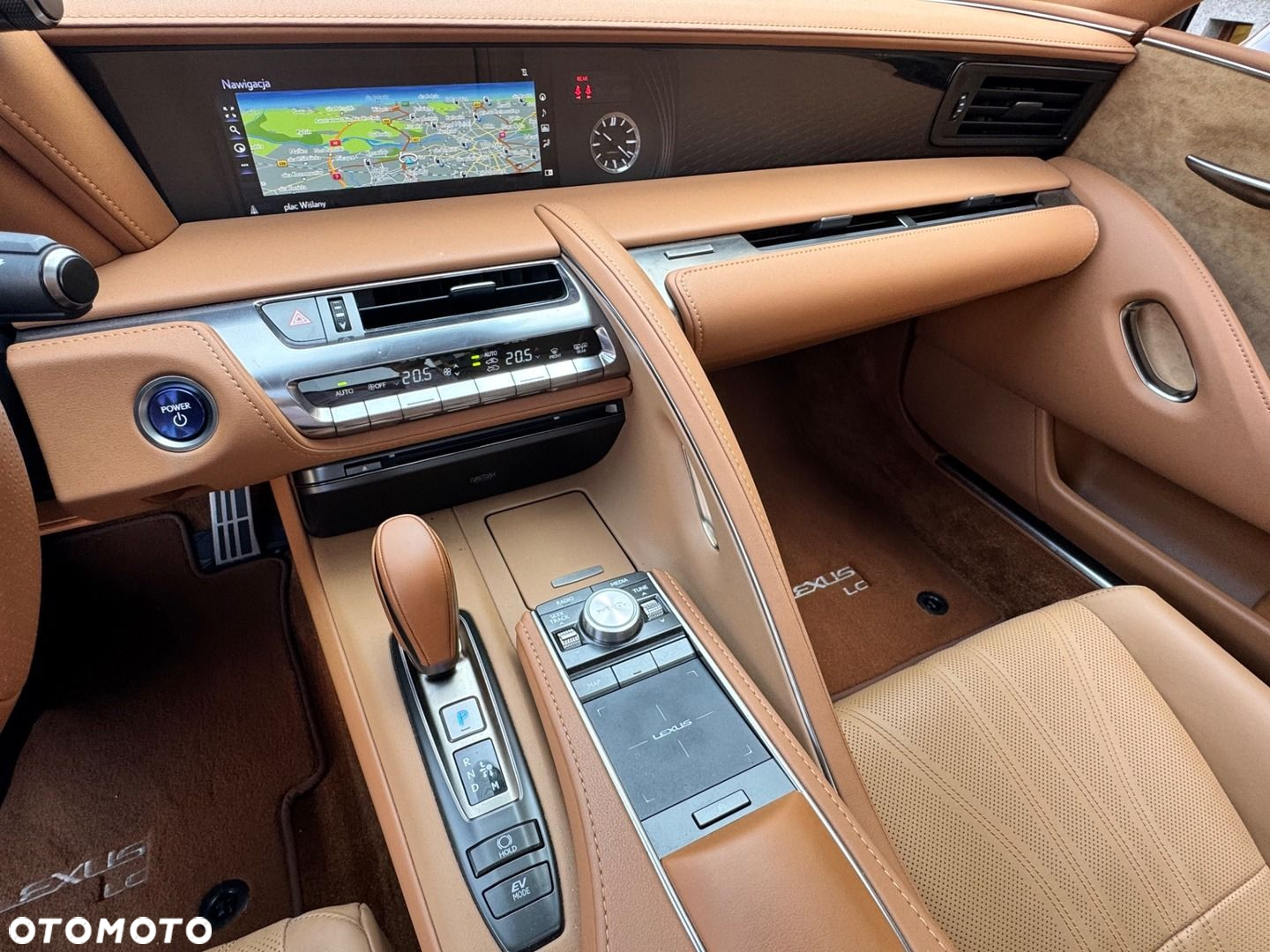 Lexus LC - 15
