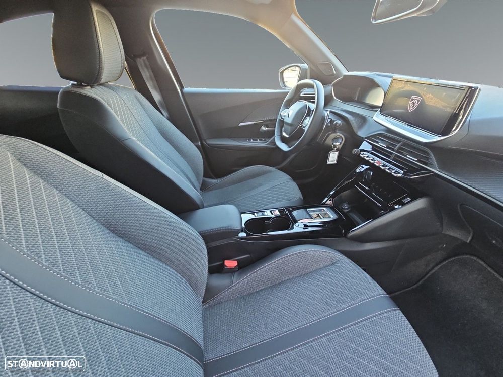 Peugeot 2008 1.2 Hybrid Allure e-DCS6 - 16