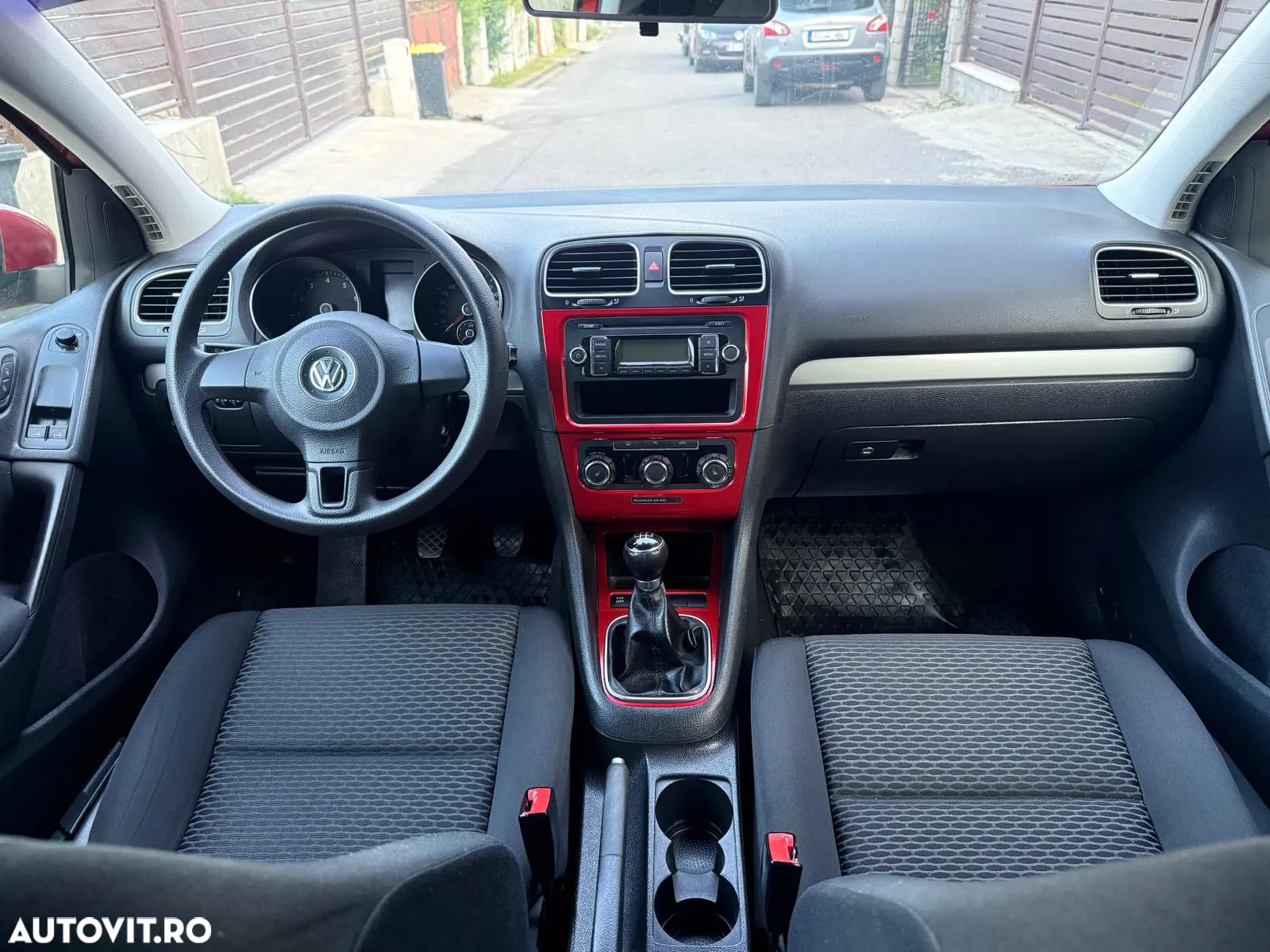 Volkswagen Golf - 5