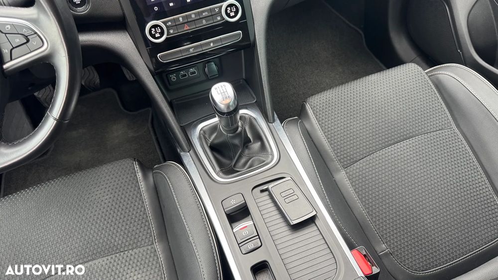 Renault Megane BLUE dCi Intens - 13