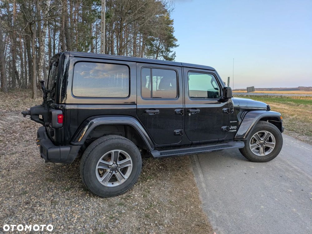 Jeep Wrangler - 4