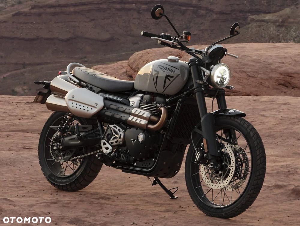 Triumph Scrambler - 1
