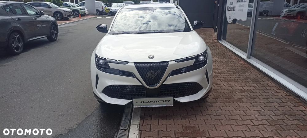 Alfa Romeo Junior 1.2 mHEV Ti eDCT - 5