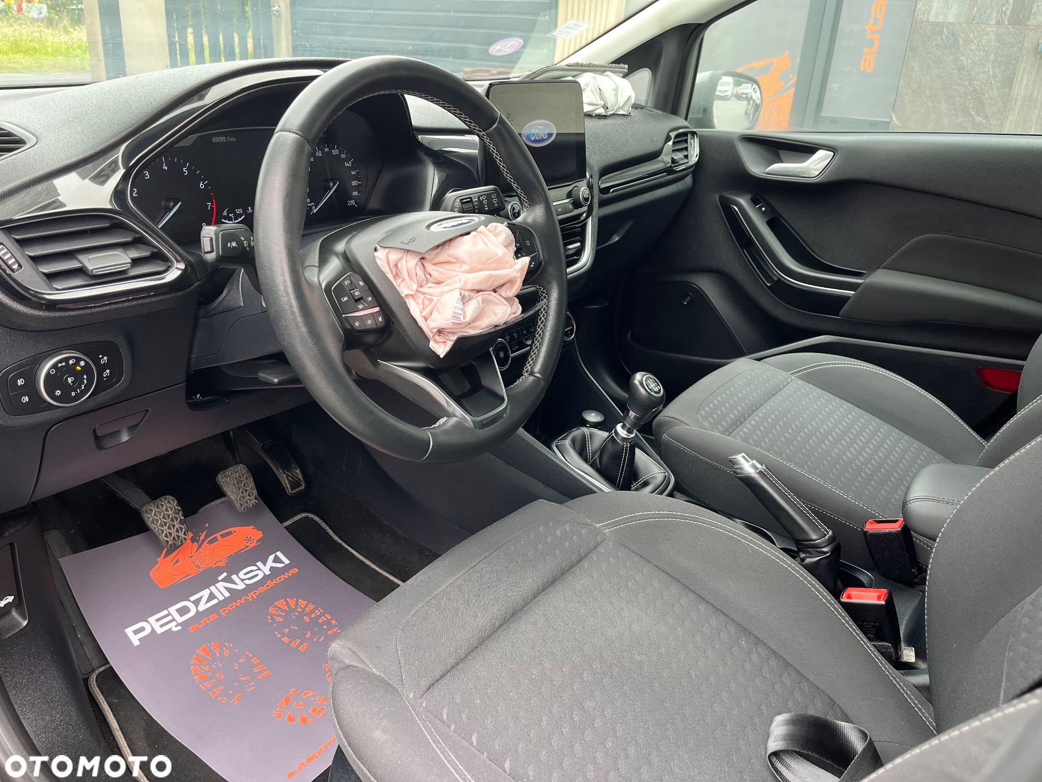 Ford Fiesta - 7
