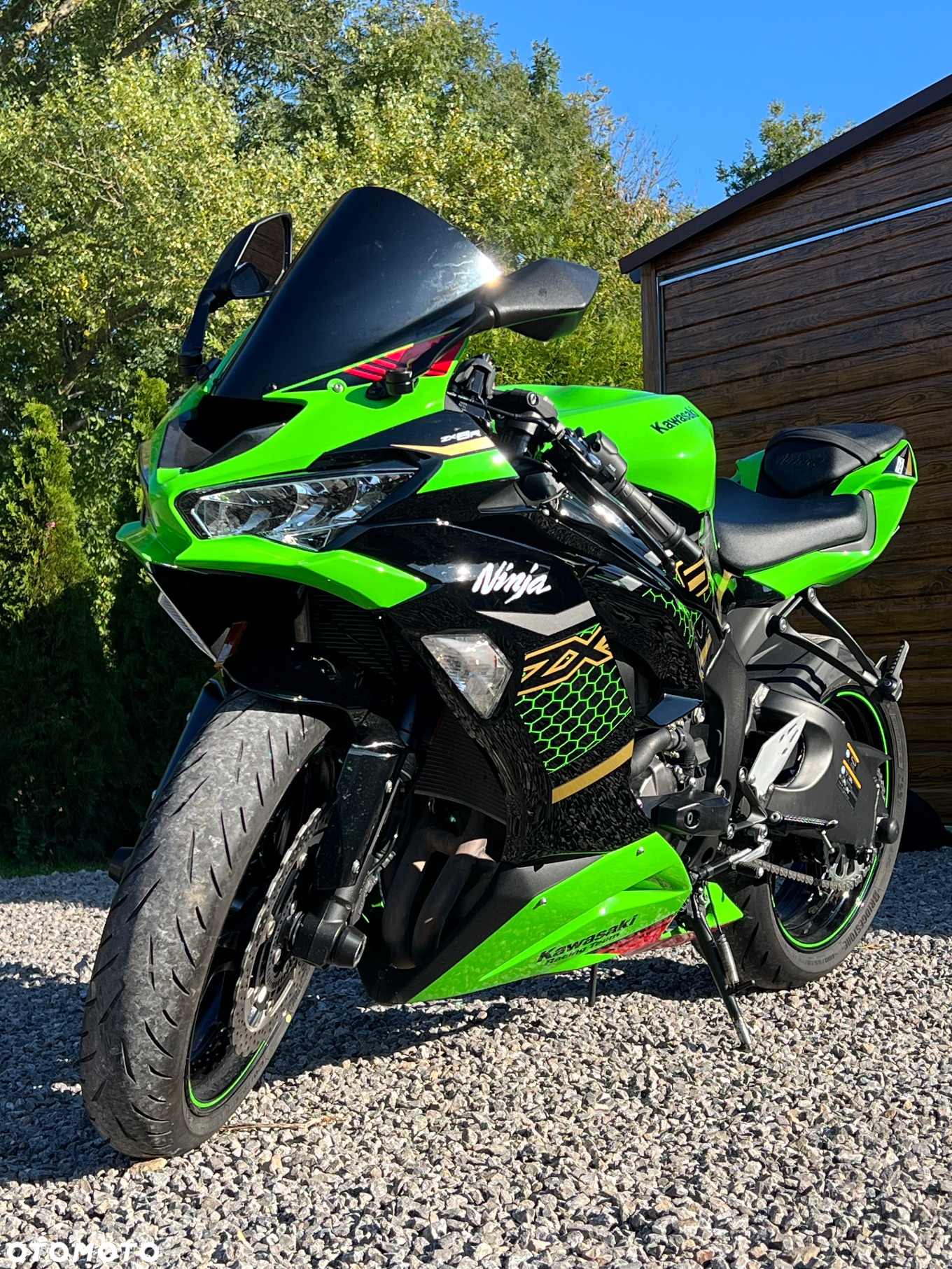 Kawasaki ZXR - 23