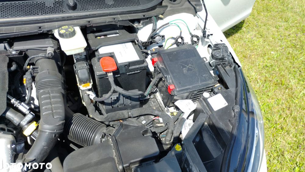 Peugeot 308 - 33