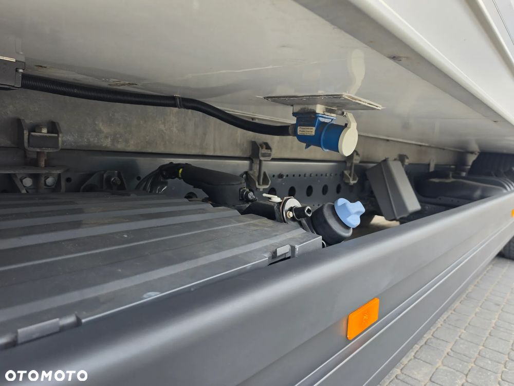 Mercedes-Benz Atego 1524 Chłodnia + Winda /Euro 6 / 2017 / 170 tys. km / 20 EP / Pneumatyka / Tempomat - 11