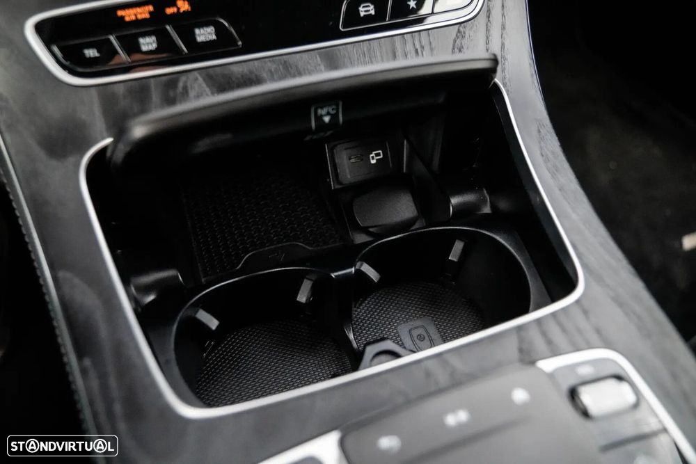 Mercedes-Benz E 300 - 30