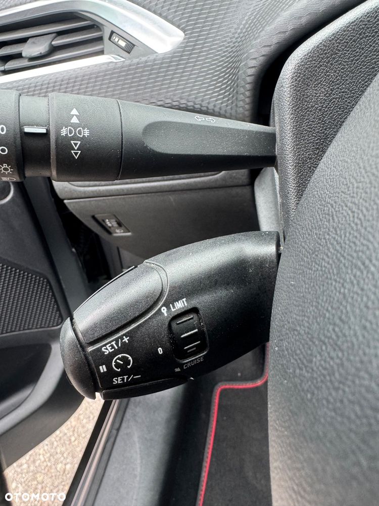 Peugeot 2008 PureTech 110 Stop&Start GT-Line Edition - 26