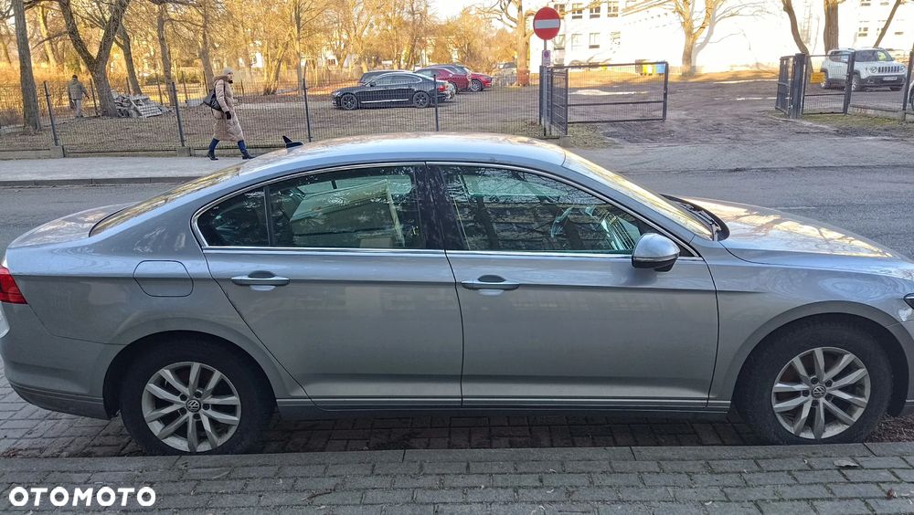 Volkswagen Passat 2.0 TDI EVO Business - 8
