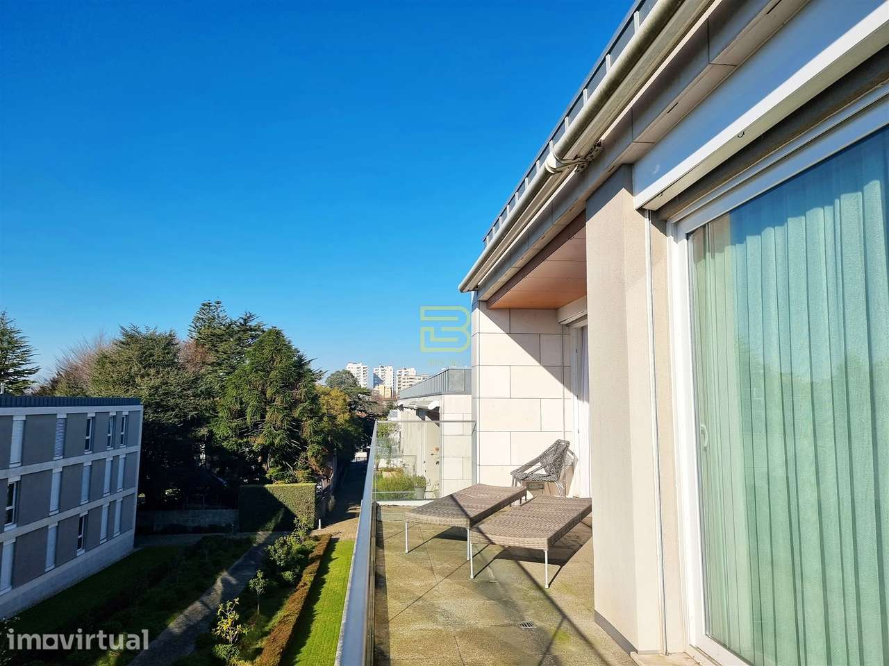 Apartamento de luxo localizado próximo do Jardim de Serralves na Boavi - Grande imagem: 3/59