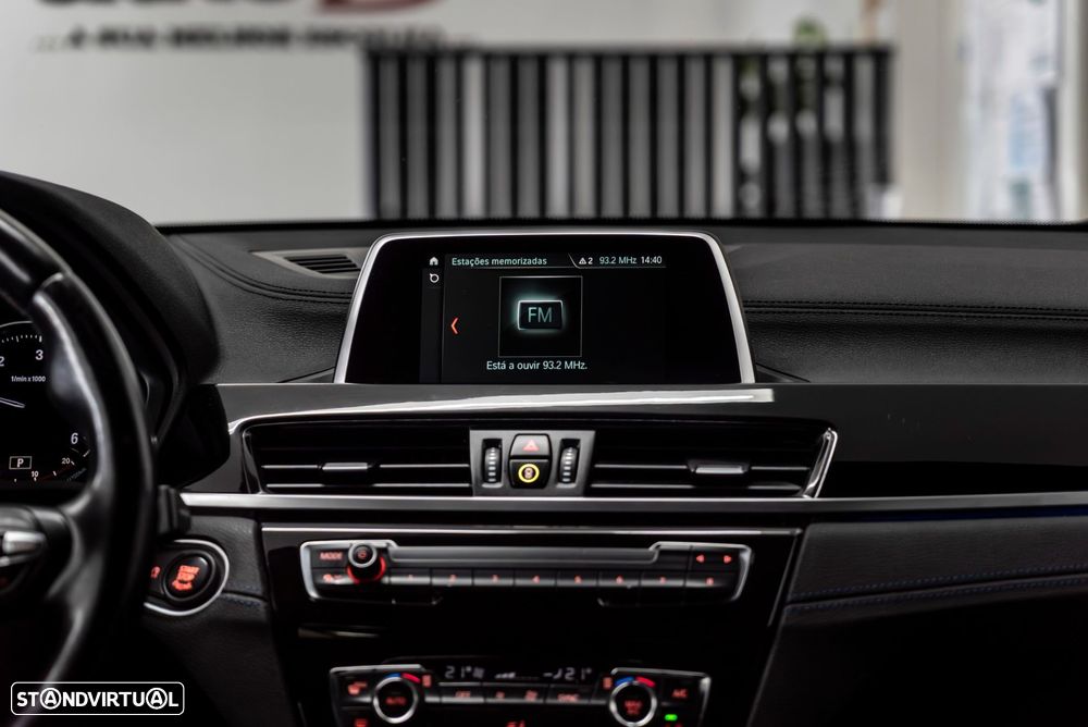 BMW X2 18 d sDrive Auto Pack M - 26