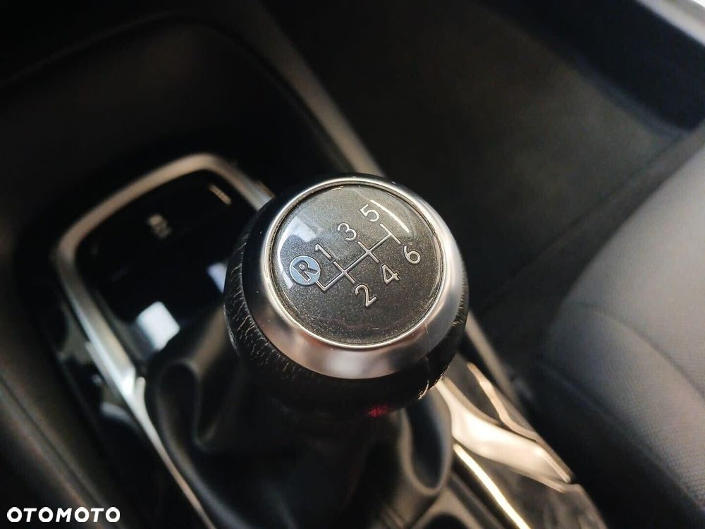 Toyota Corolla 1.5 Comfort - 12