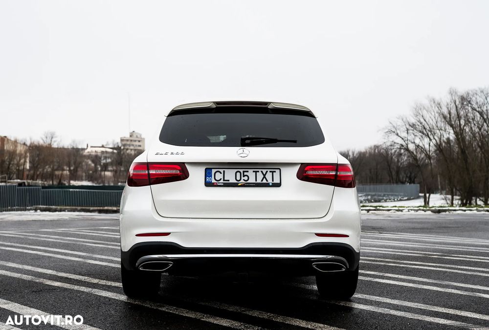 Mercedes-Benz GLC - 7