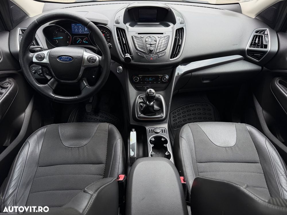 Ford Kuga 2.0 TDCi 2x4 Trend - 12