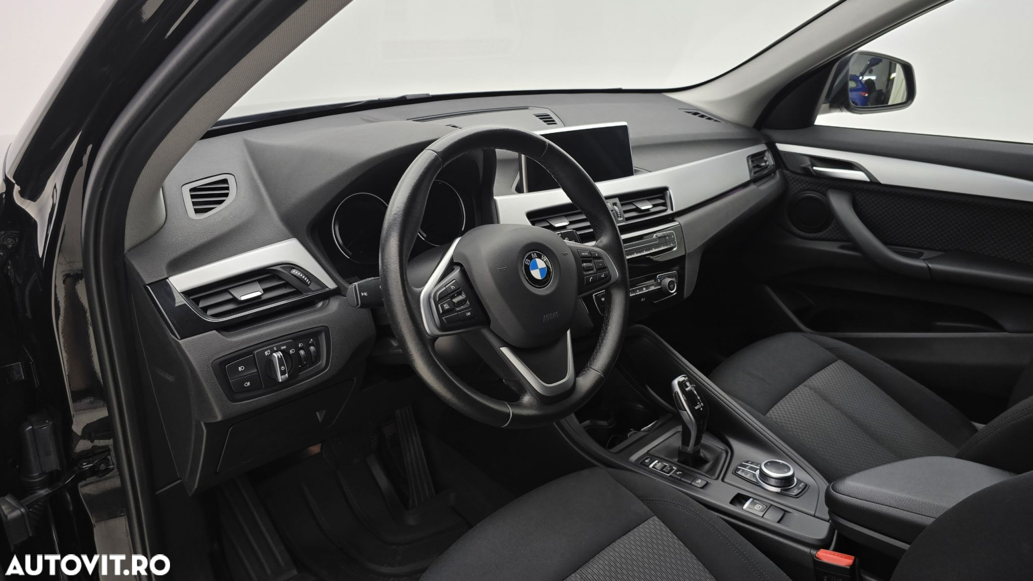 BMW X1 - 13
