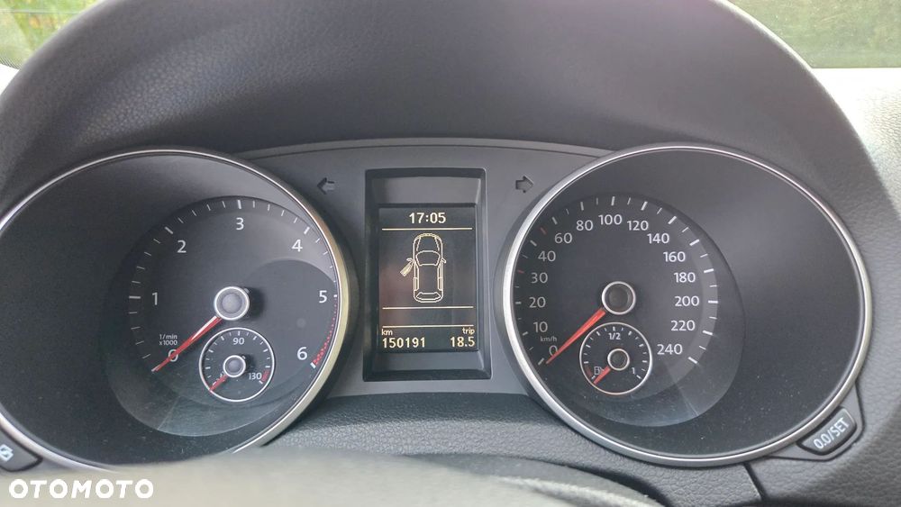 Volkswagen Golf 1.6 TDI Comfortline - 12