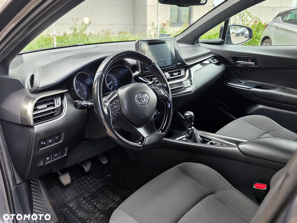 Toyota C-HR 1.2 T GPF Prestige - 15