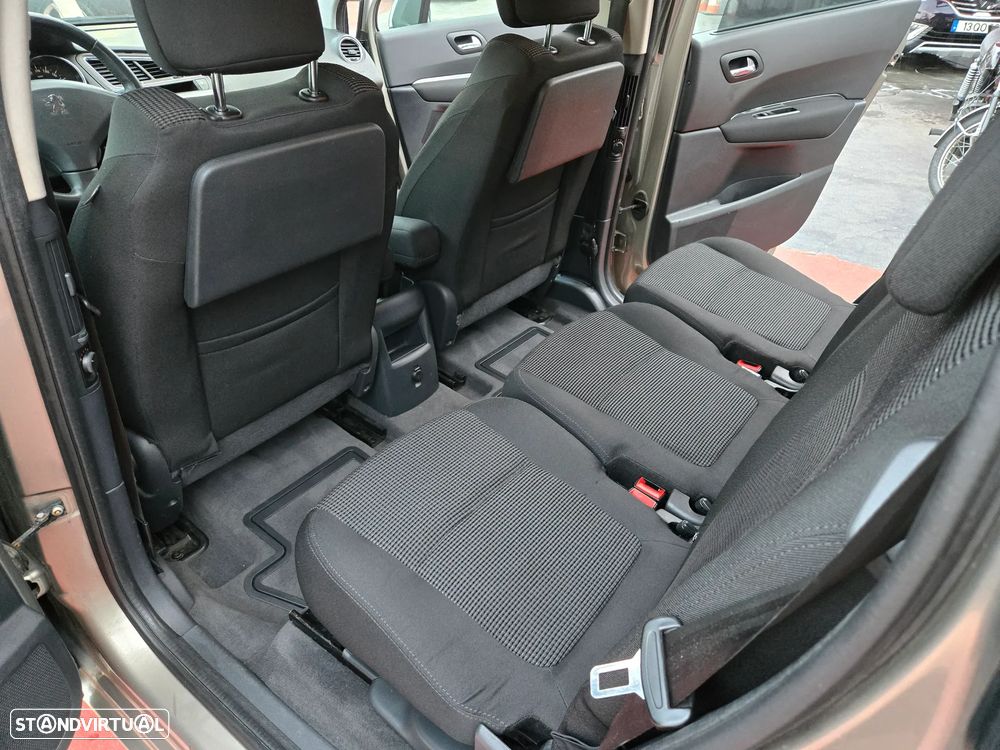 Peugeot 5008 1.6 HDi Premium - 20