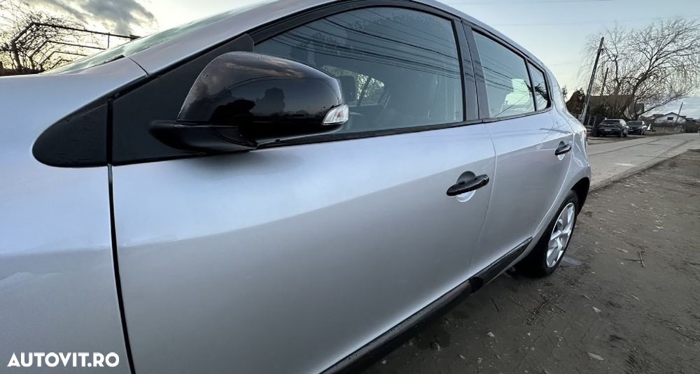 Renault Megane dCi 90 FAP Expression - 11