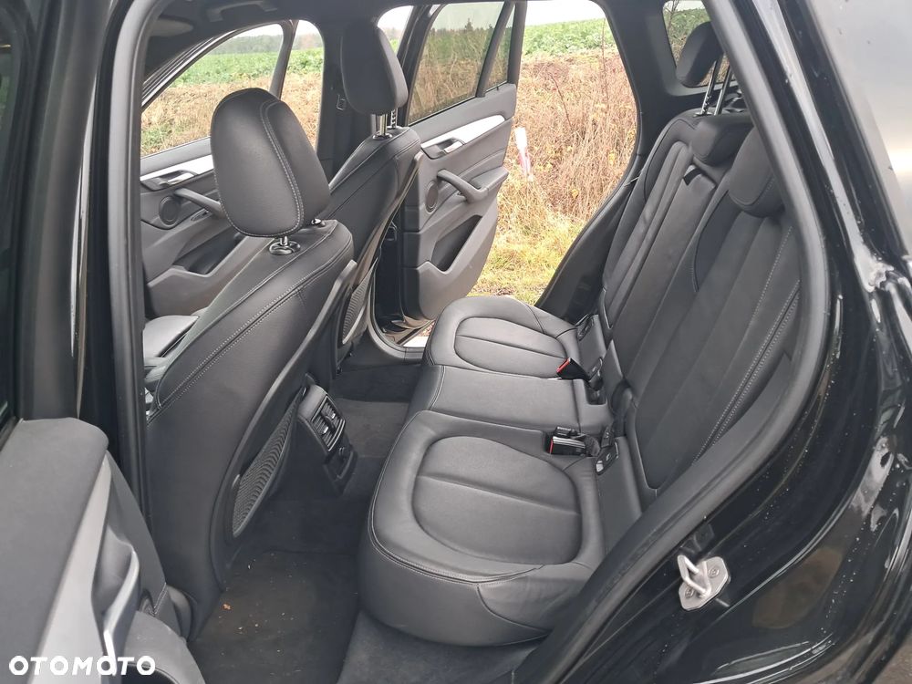 BMW X1 sDrive18d Sport Line - 10