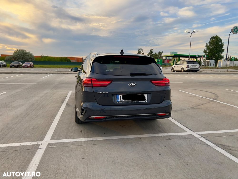Kia Ceed 1.6 DSL 7DCT GT Line - 4
