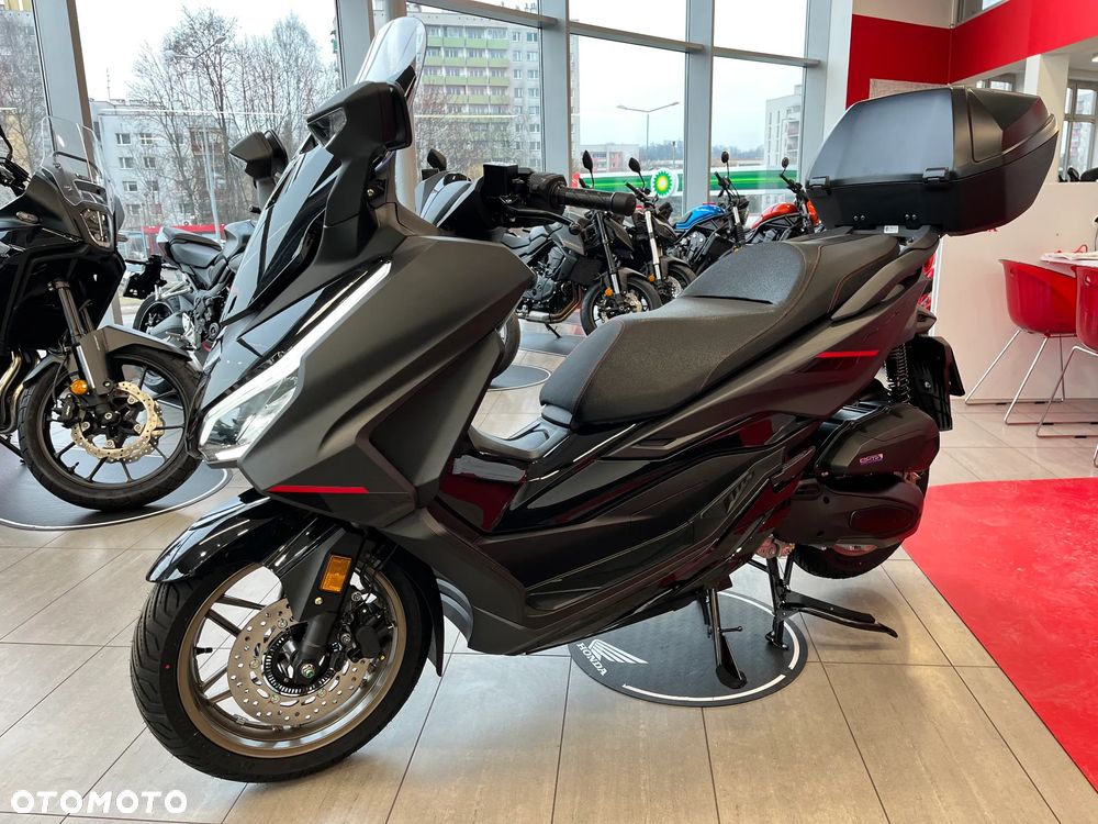 Honda NSS - 6