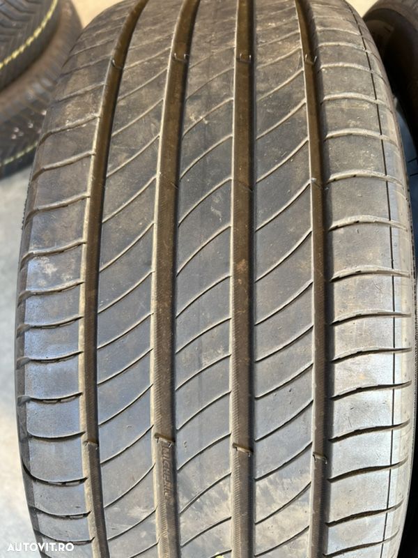 vând 2 anvelope 235/50/19 Michelin de vară ca noi - 3