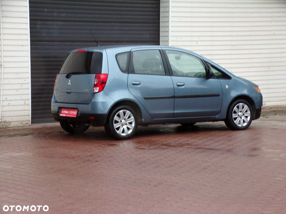 Mitsubishi Colt - 5