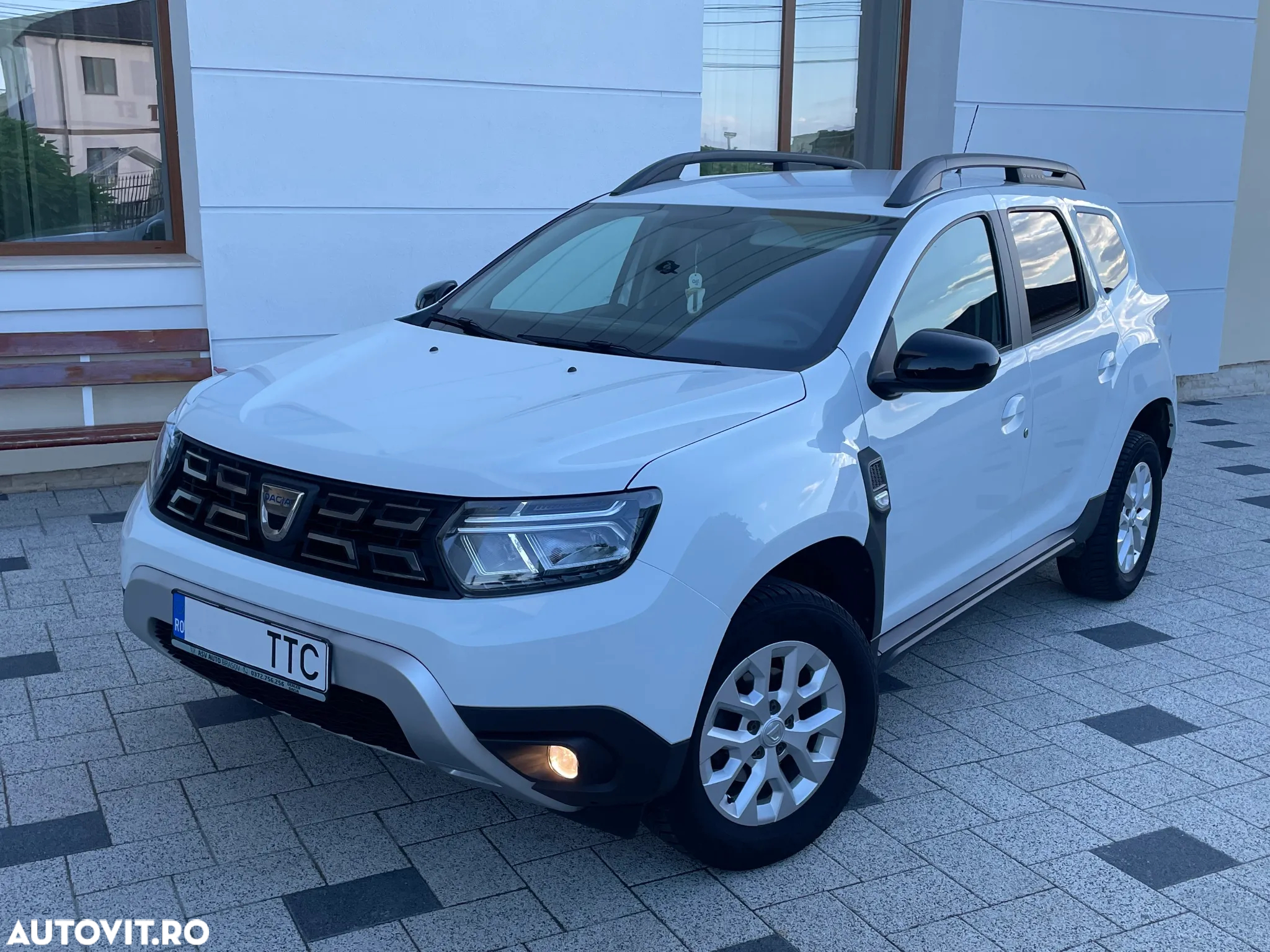 Dacia Duster ECO-G 100 Journey+ - 2
