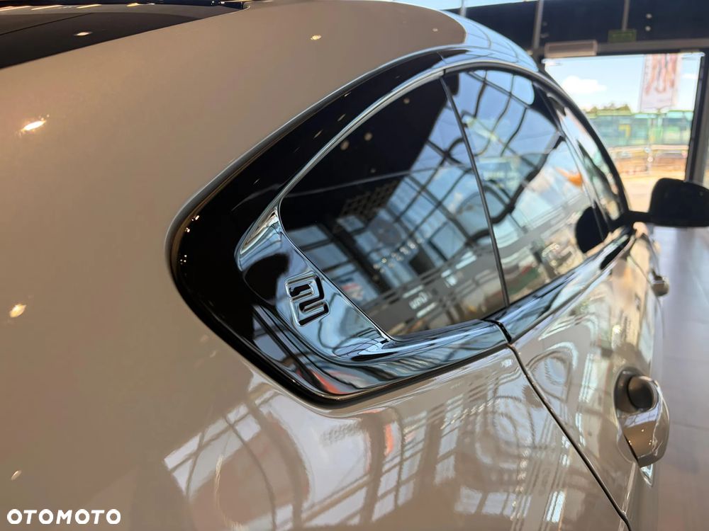 BMW Seria 2 220 mHEV - 10