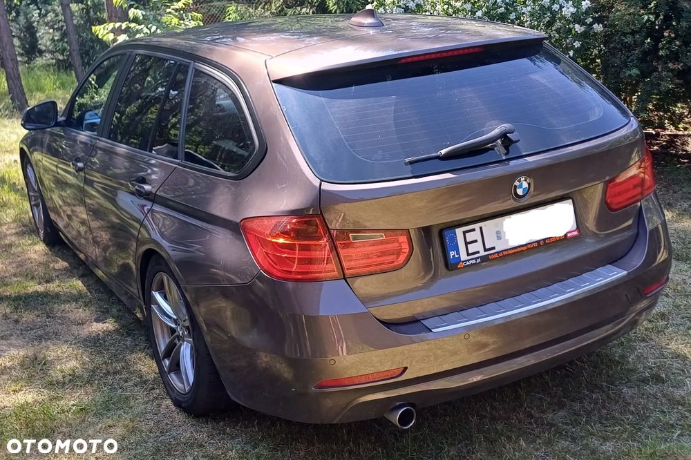 BMW Seria 3 318d - 4