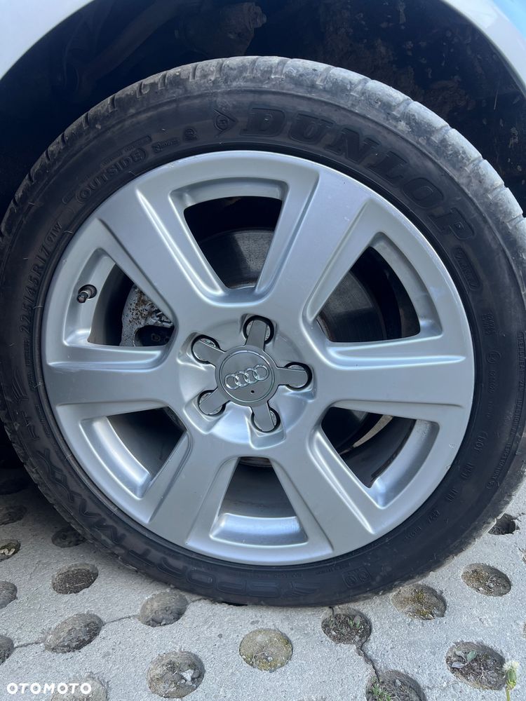 Audi A4 Avant 2.0 TDI - 10