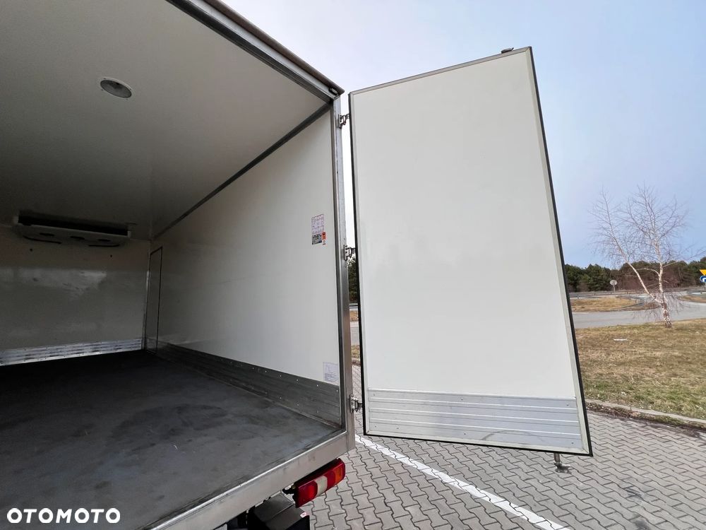 Mercedes-Benz ATEGO 1023 (1221, 1223, 1224) chłodnia carreier xarios 600 2017 - 18