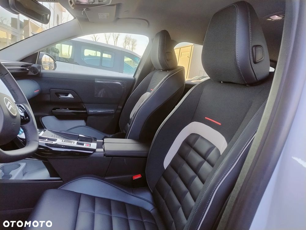 Citroën C5 Aircross 1.2 mHEV Max eDCT6 - 12