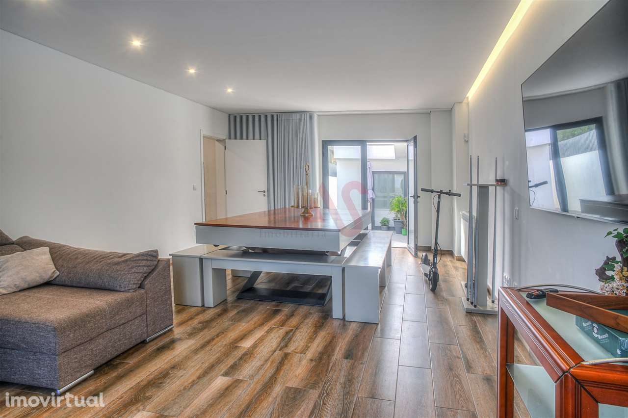 Moradia T5 a 400 metros da praia com Piscina em Aguçadoura – Póvoa de - Grande imagem: 4/35