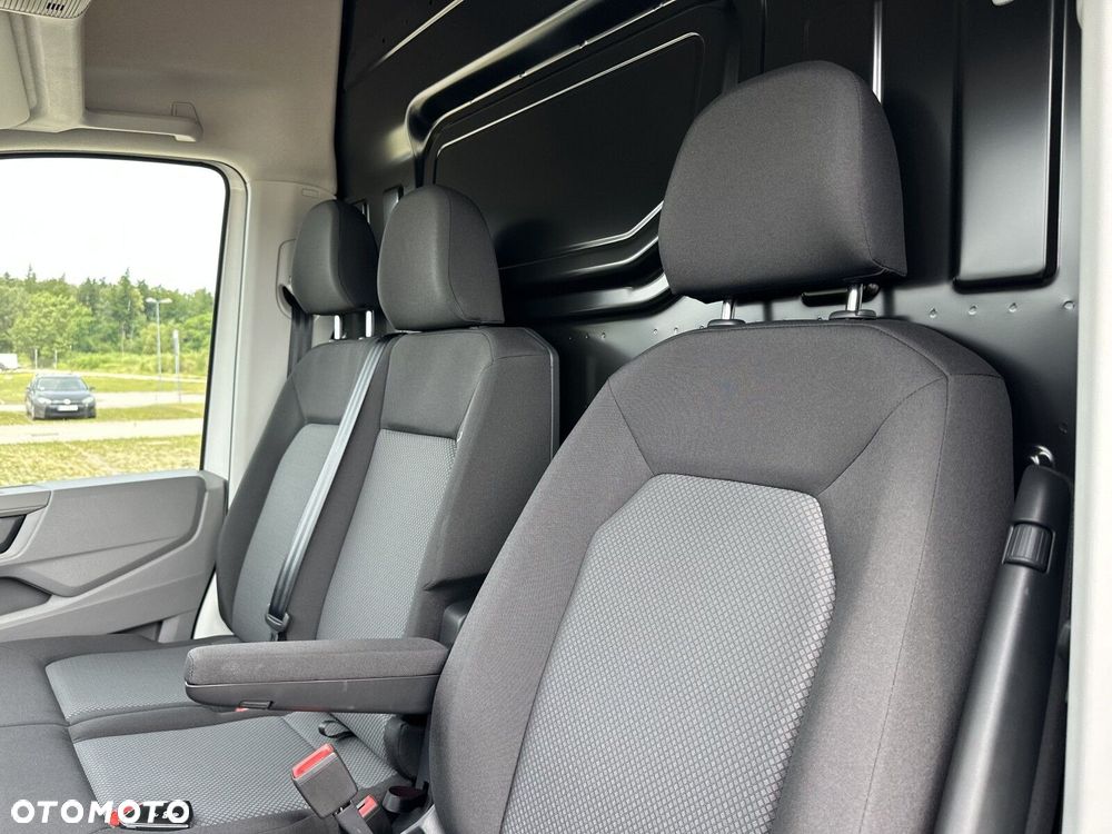 Volkswagen Crafter 35 Furgon, 2,0 TDI SCR 177KM,  6-bieg man., r.o: 4490 mm - 12