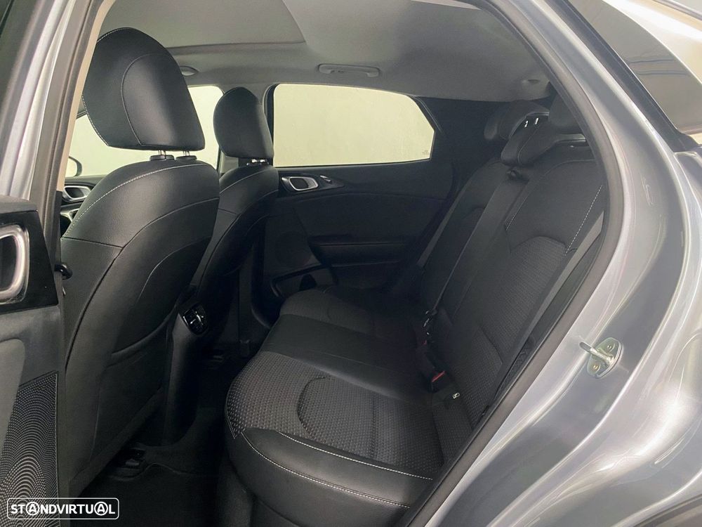 Kia XCeed 1.6 GDi PHEV First Edition - 11