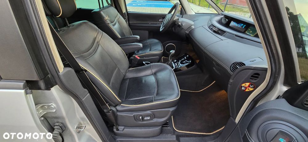 Renault Espace 2.0 dCi 175 FAP Initiale - 20