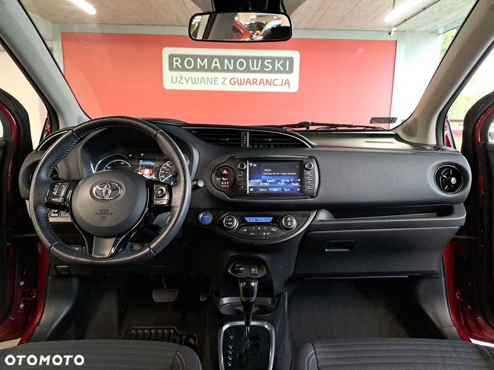 Toyota Yaris Hybrid 100 Premium EU6 - 19