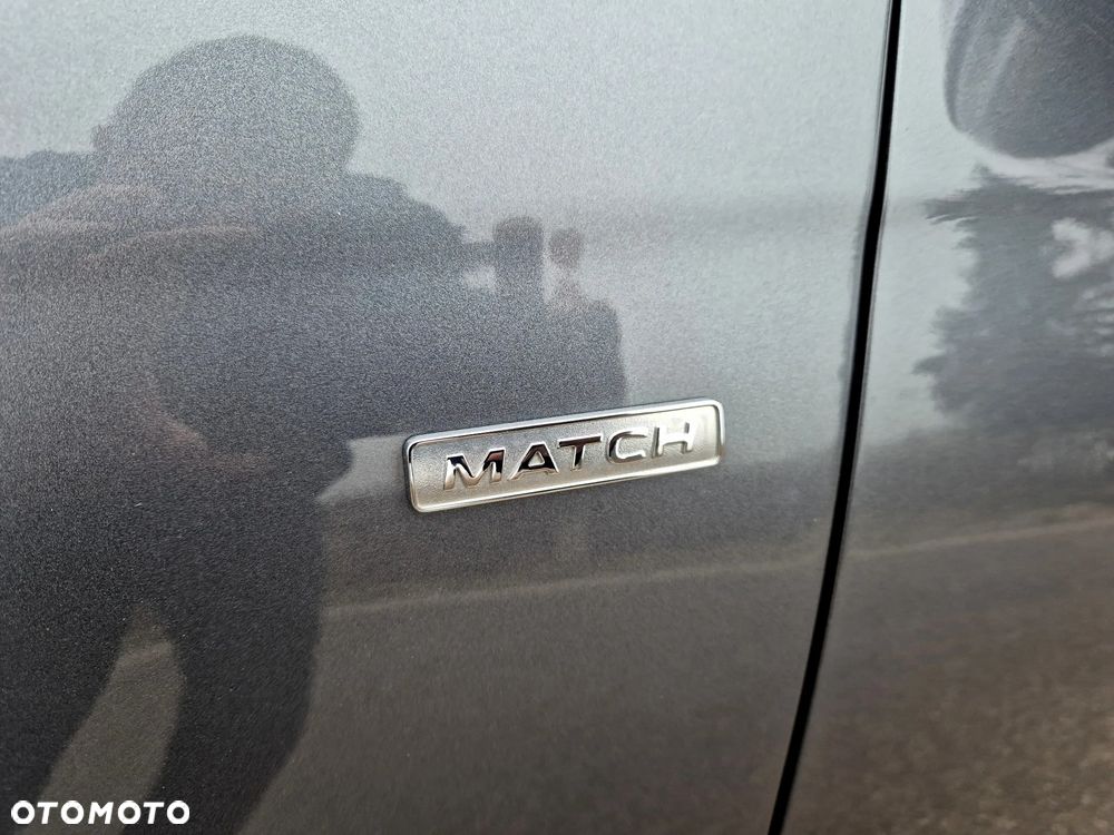 Volkswagen Golf 1.6 TDI BlueMot Comfortline - 21