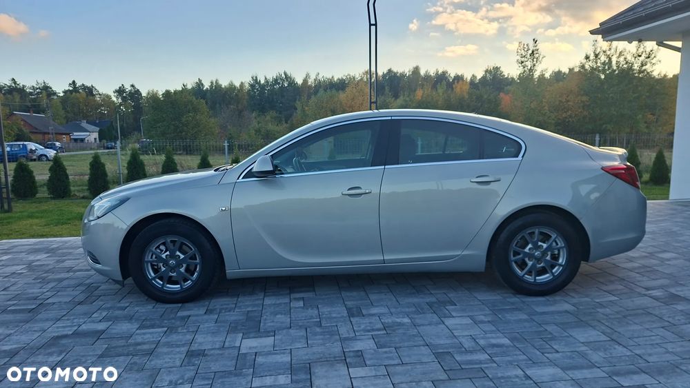 Opel Insignia - 2