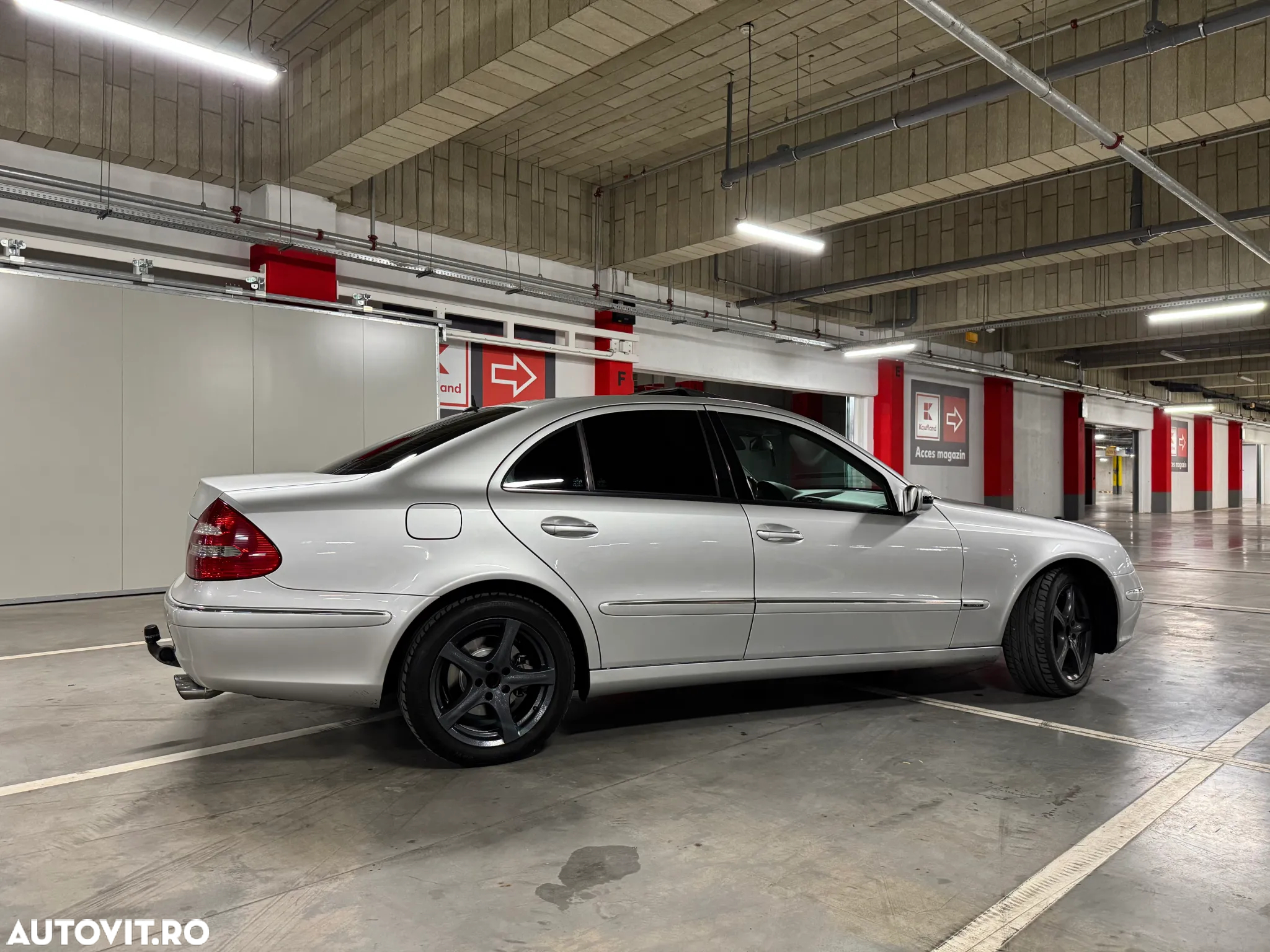 Mercedes-Benz E 320 CDI Elegance - 4