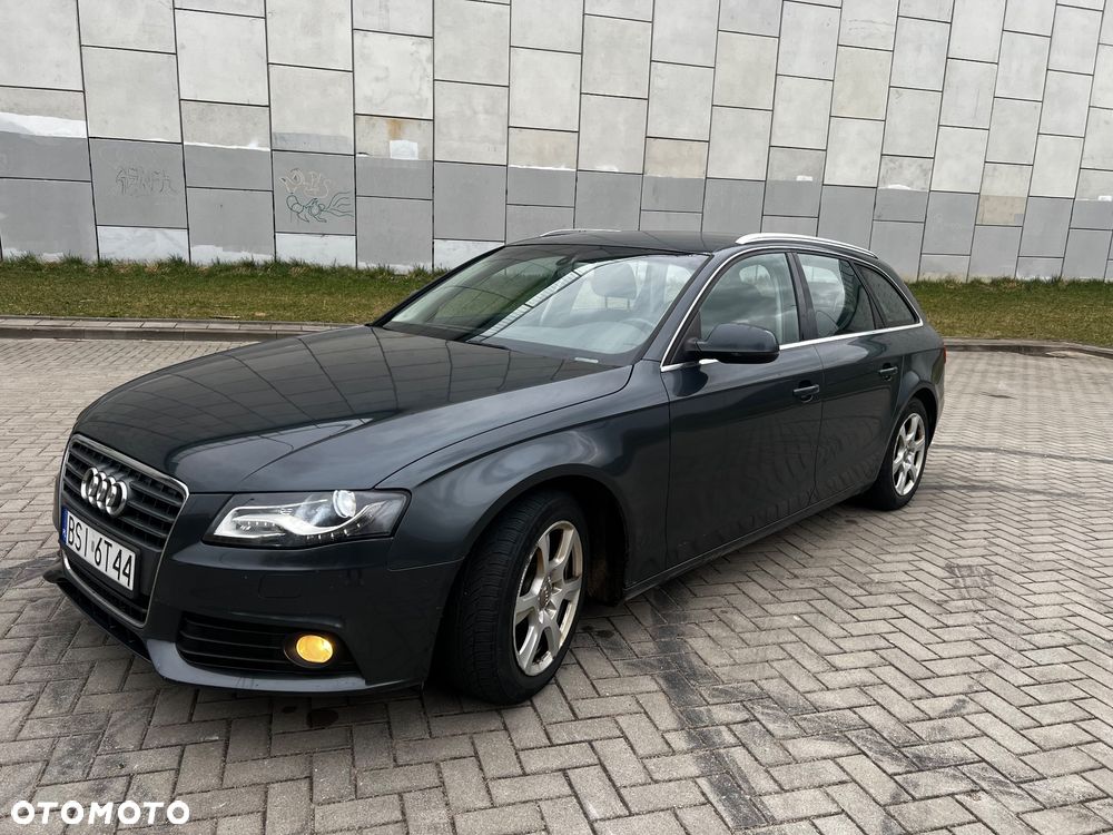 Audi A4 Avant - 8
