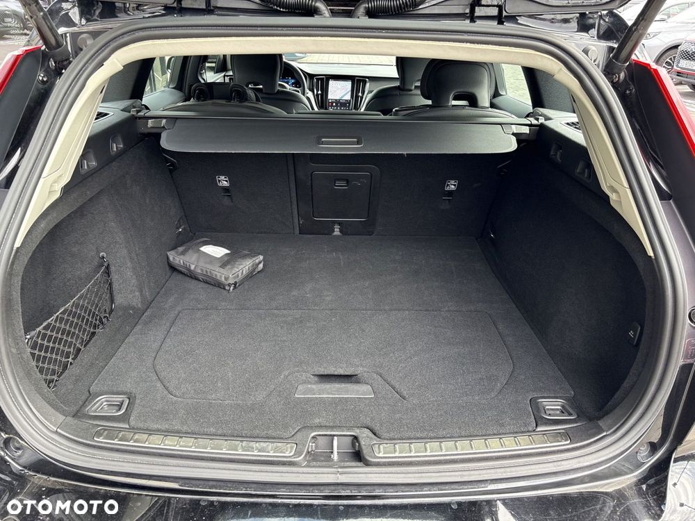 Volvo V60 - 17