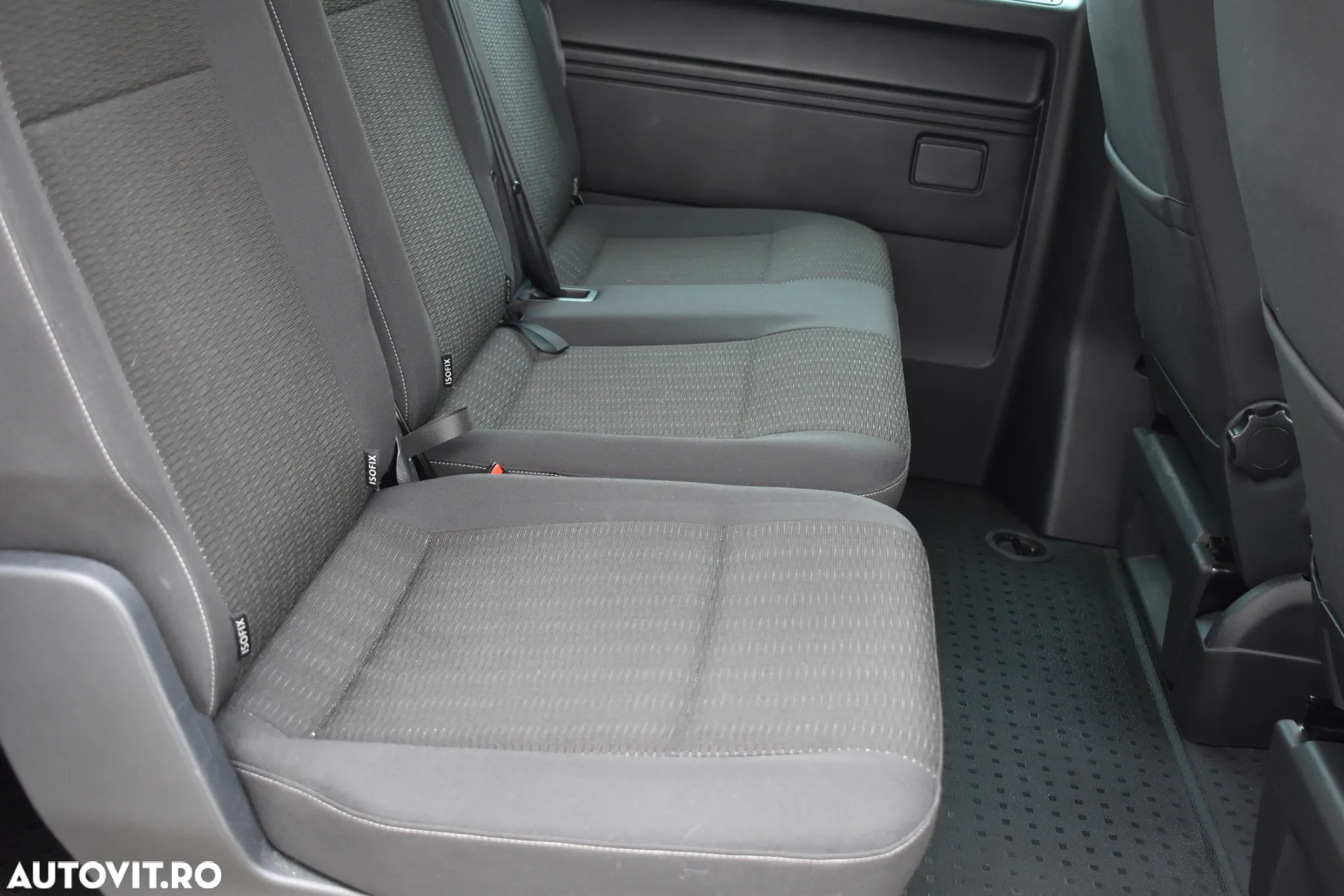 Volkswagen Caravelle T6 2.0 TDI LR Comfortline - 9