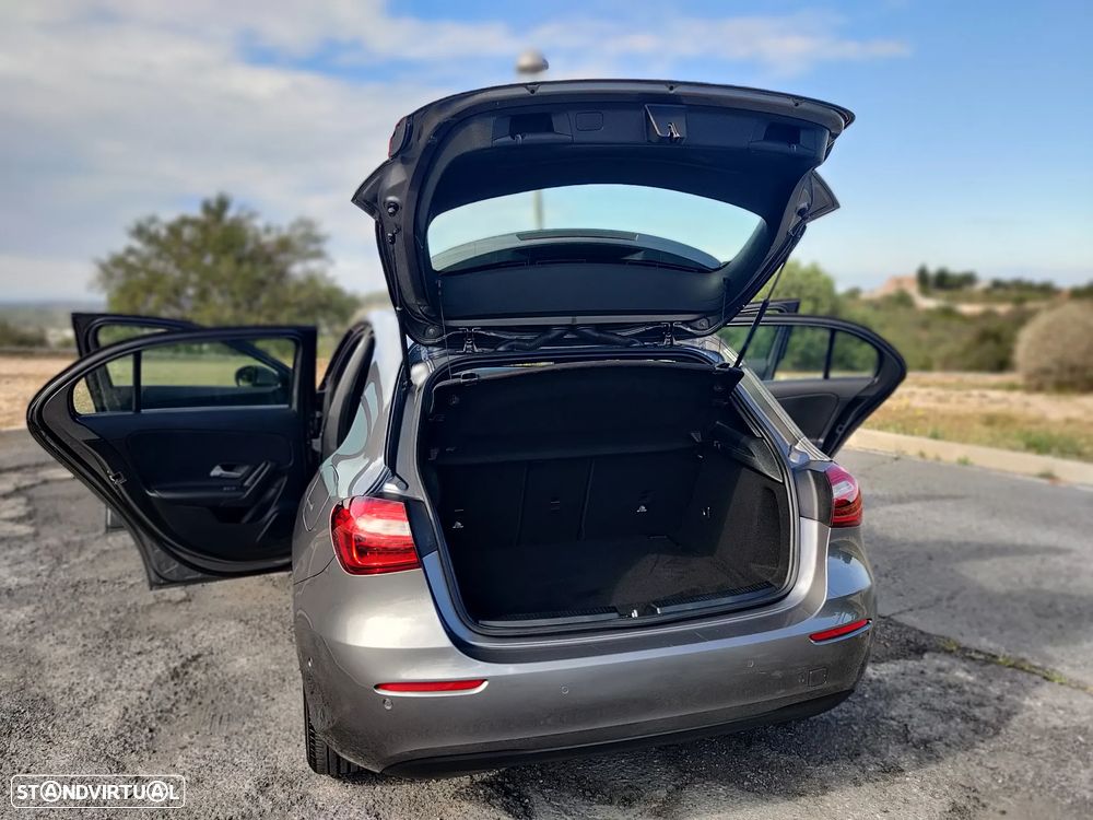 Mercedes-Benz A 180 d Style Plus Aut. - 19