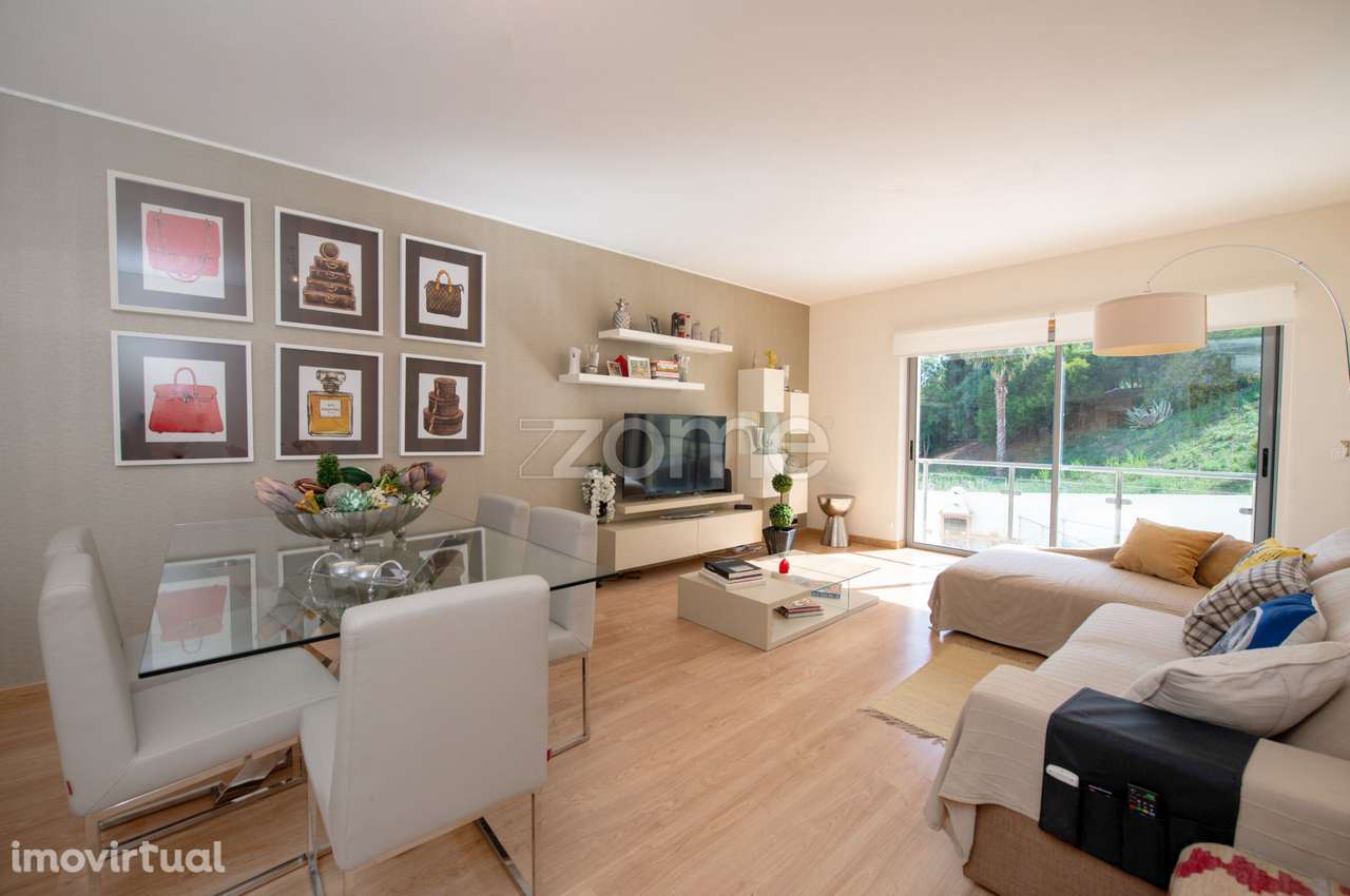 Apartamento T3 de Luxo , em Condomínio com Piscina - Grande imagem: 2/34