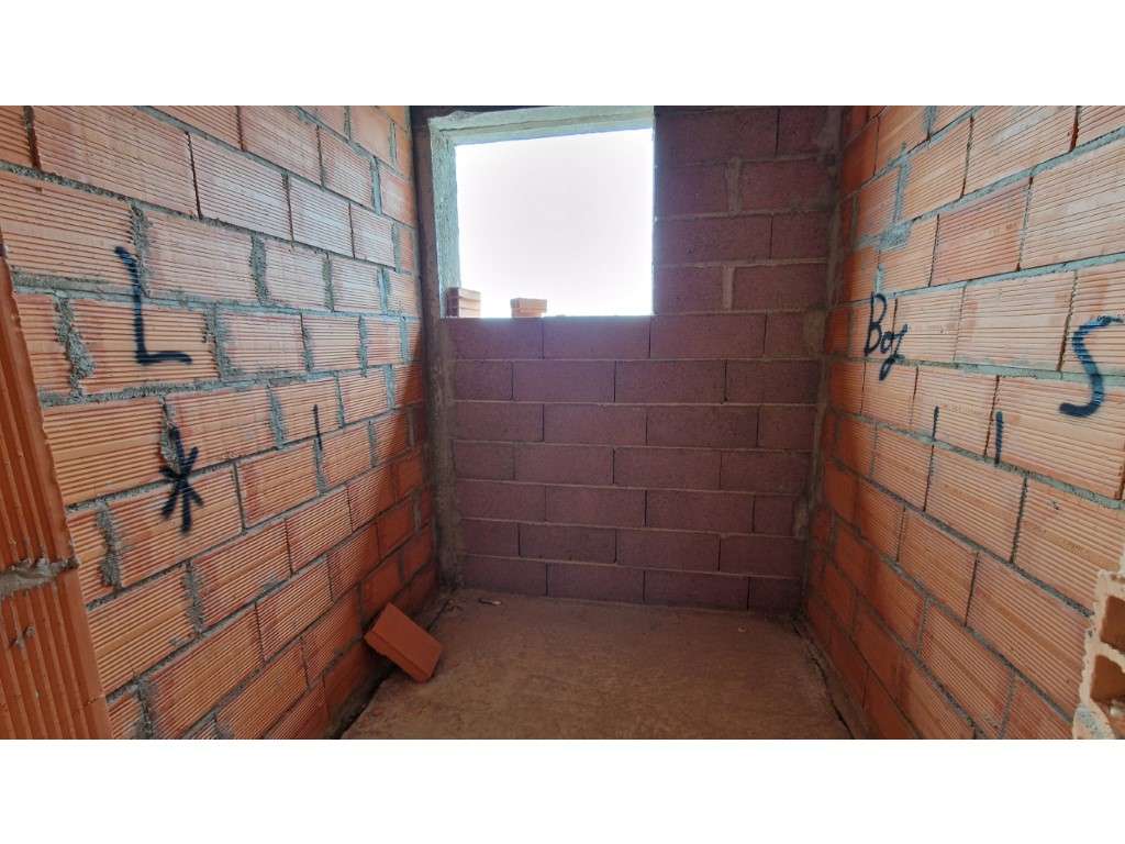 T2 recuado, Vistas desafogadas, 10 minutos de Gaia / Feira - Grande imagem: 3/4