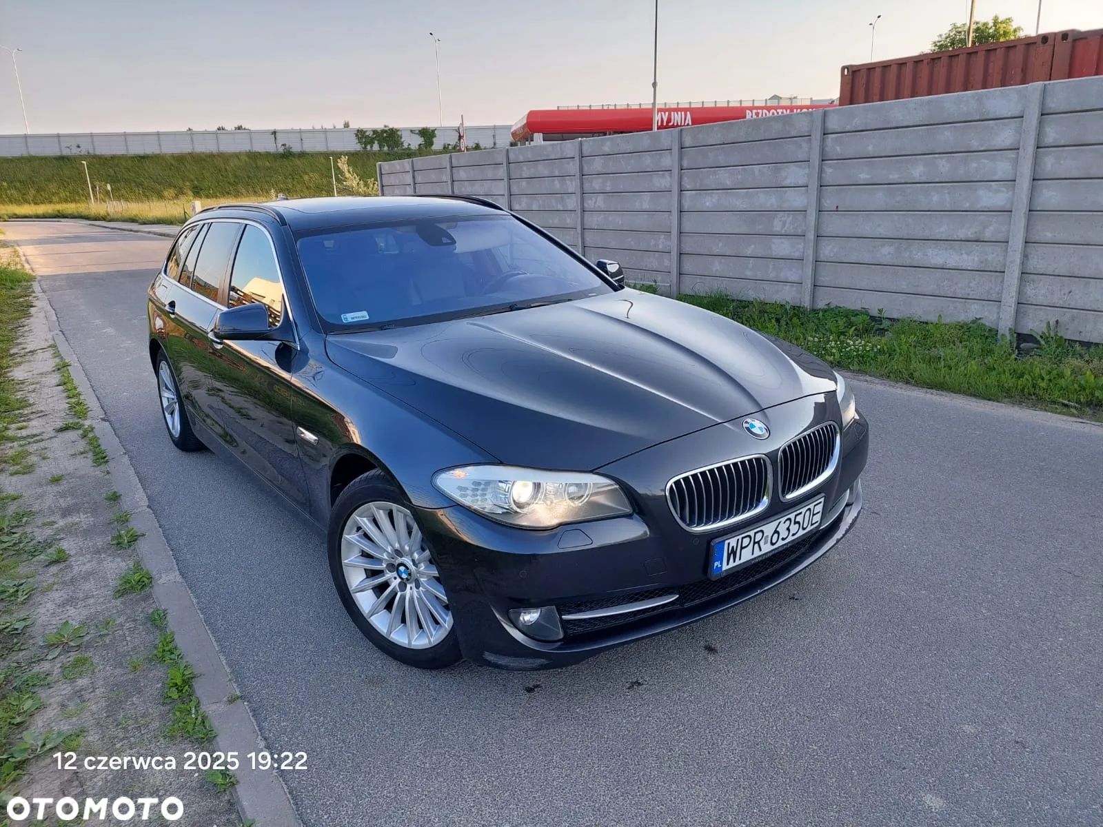 BMW Seria 5 520d Touring - 1